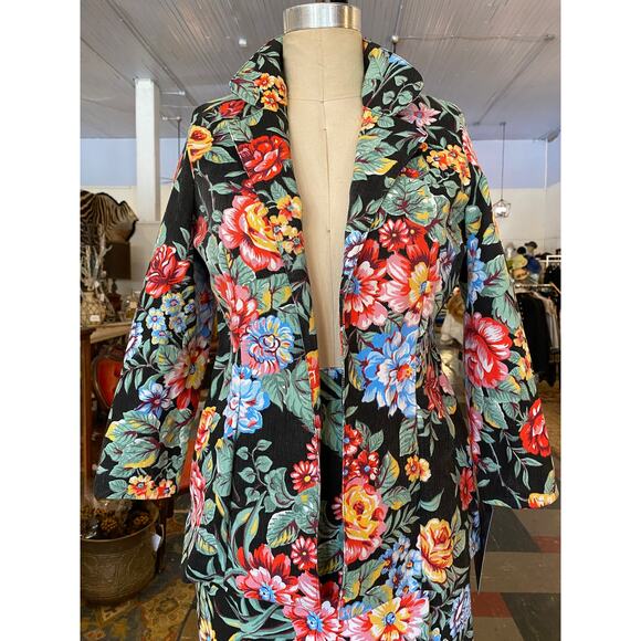 1980s denim skirt and jacket bright flower print 80s fashion 2 piece jean sm - Picture 2 of 10